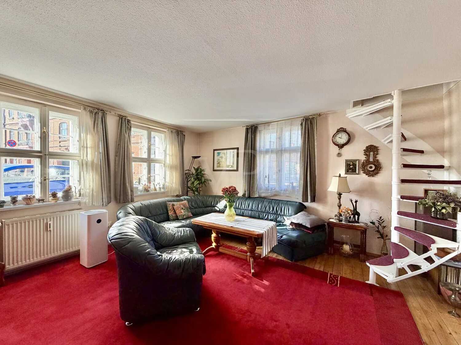 Wohnung l Zimmer l EG