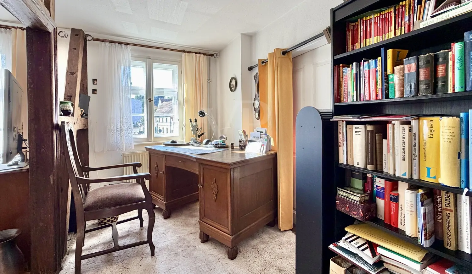 Wohnung ll Bibliothe OG