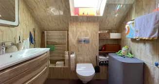 von_poll_real_estate_property_25068053_image_9