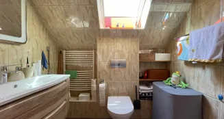 von_poll_real_estate_property_25068053_image_9