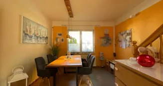 von_poll_real_estate_property_25068053_image_5