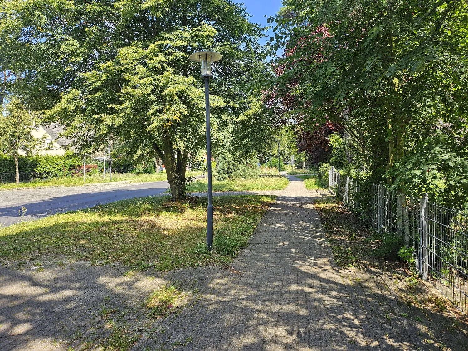 Straßenansicht