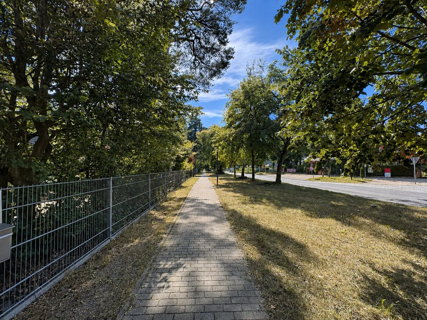 Straßenansicht