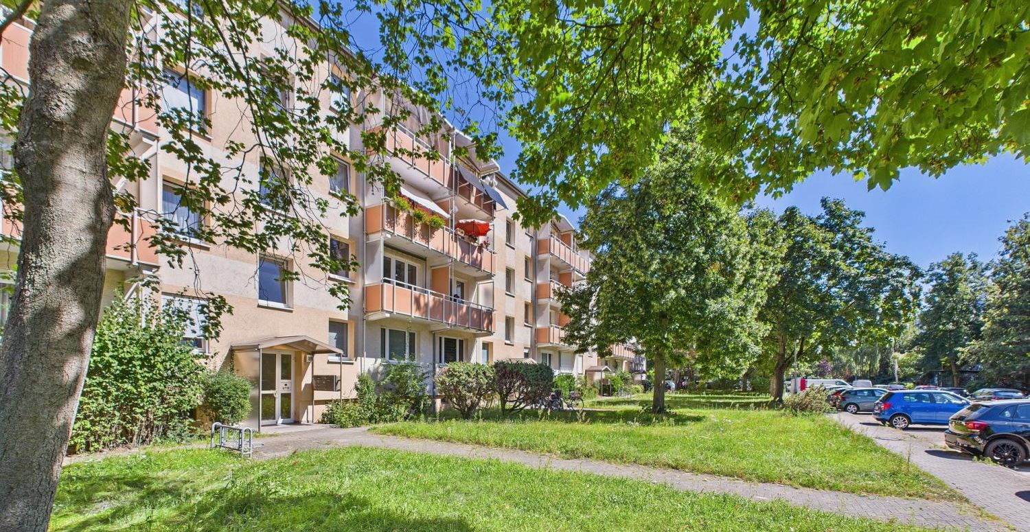 Straßenansicht
