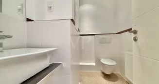 von_poll_real_estate_property_25068055WE36_image_3