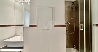 von_poll_real_estate_property_25068055WE36_image_5