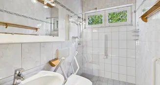 von_poll_real_estate_property_25068062_image_9