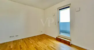 von_poll_real_estate_property_25068061WE42_image_2