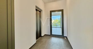 von_poll_real_estate_property_25068035Appartement_image_18
