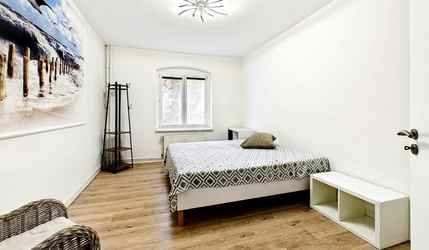 Schlaf-,Kinder- oder Arbeitszimmer 1