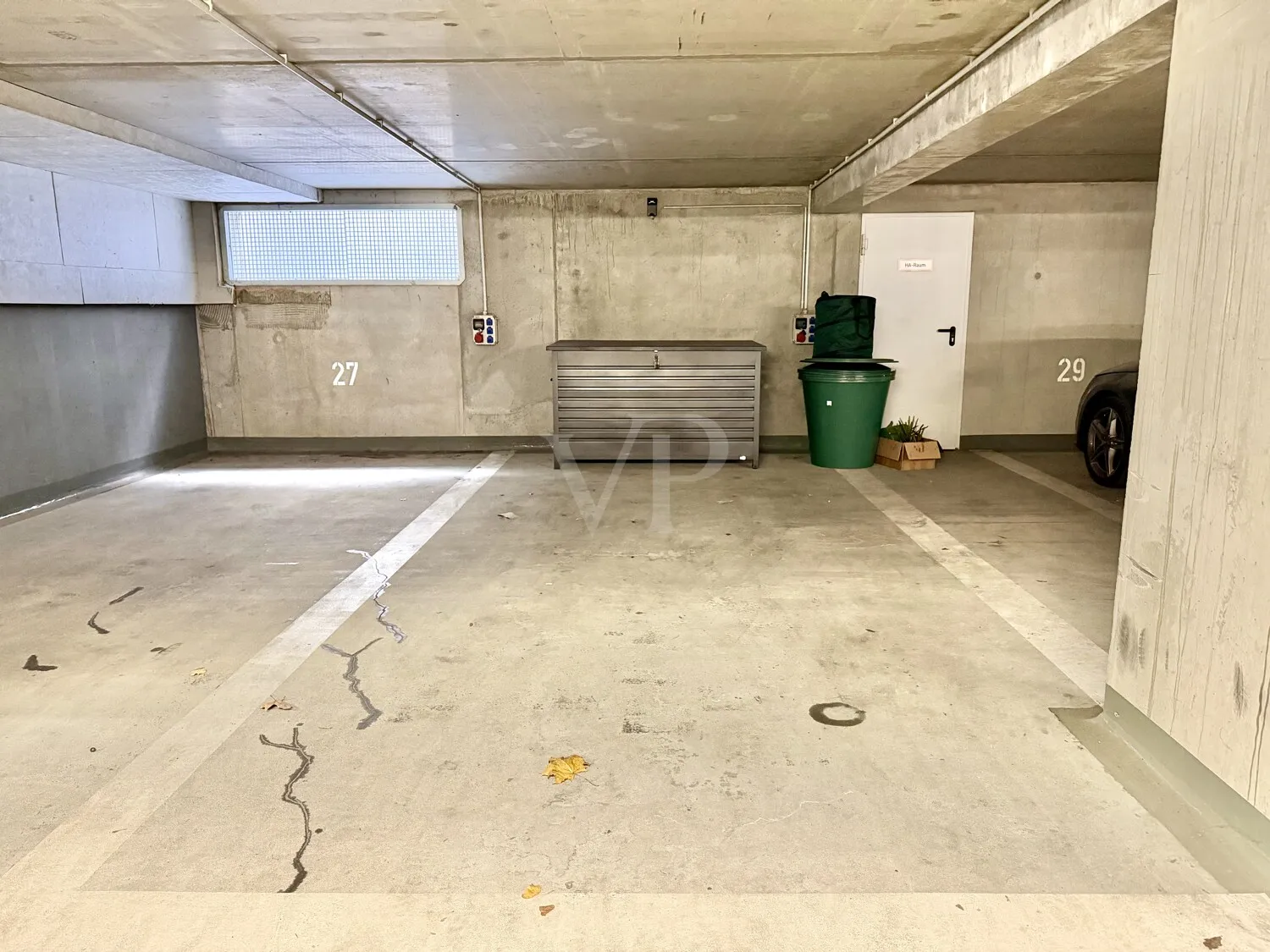 Tiefgaragenstellplatz