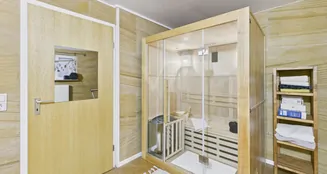 von_poll_real_estate_property_25068067_image_7