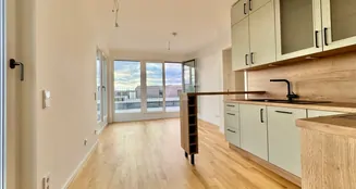 von_poll_real_estate_property_25068009-2_image_0