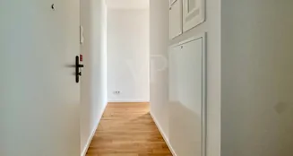 von_poll_real_estate_property_25068009-2_image_8