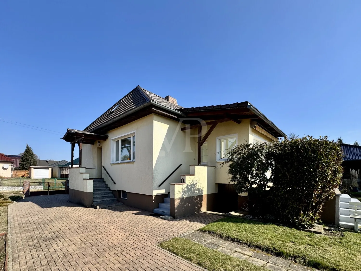 Zugang Haus und Veranda