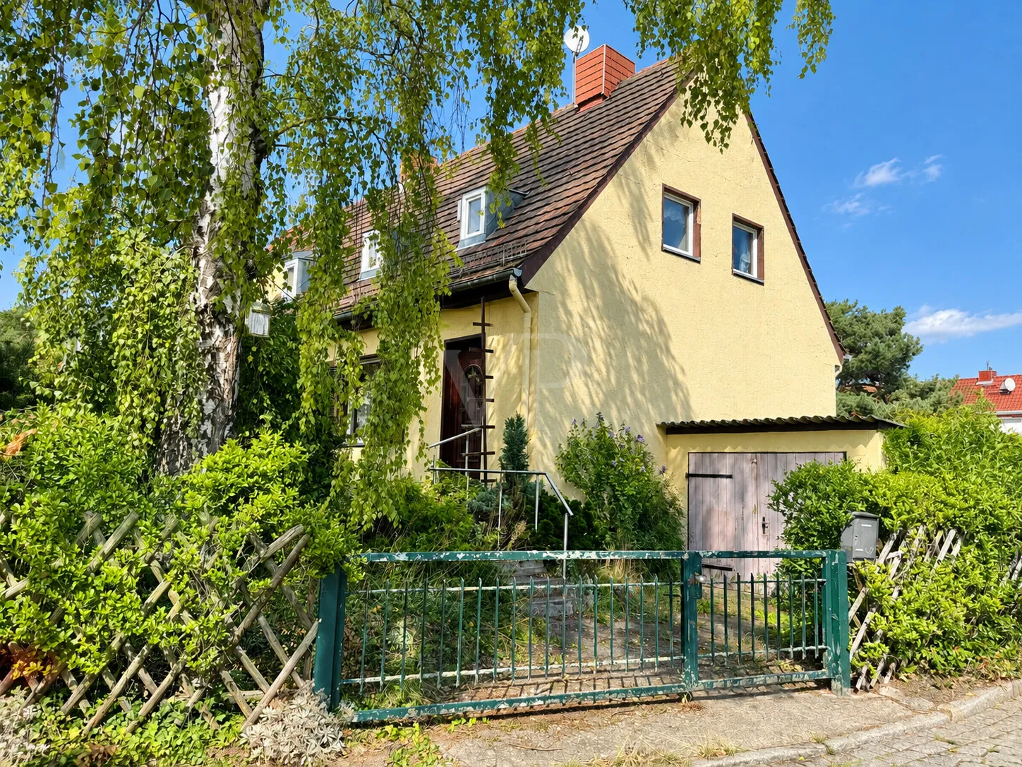 Straßenansicht