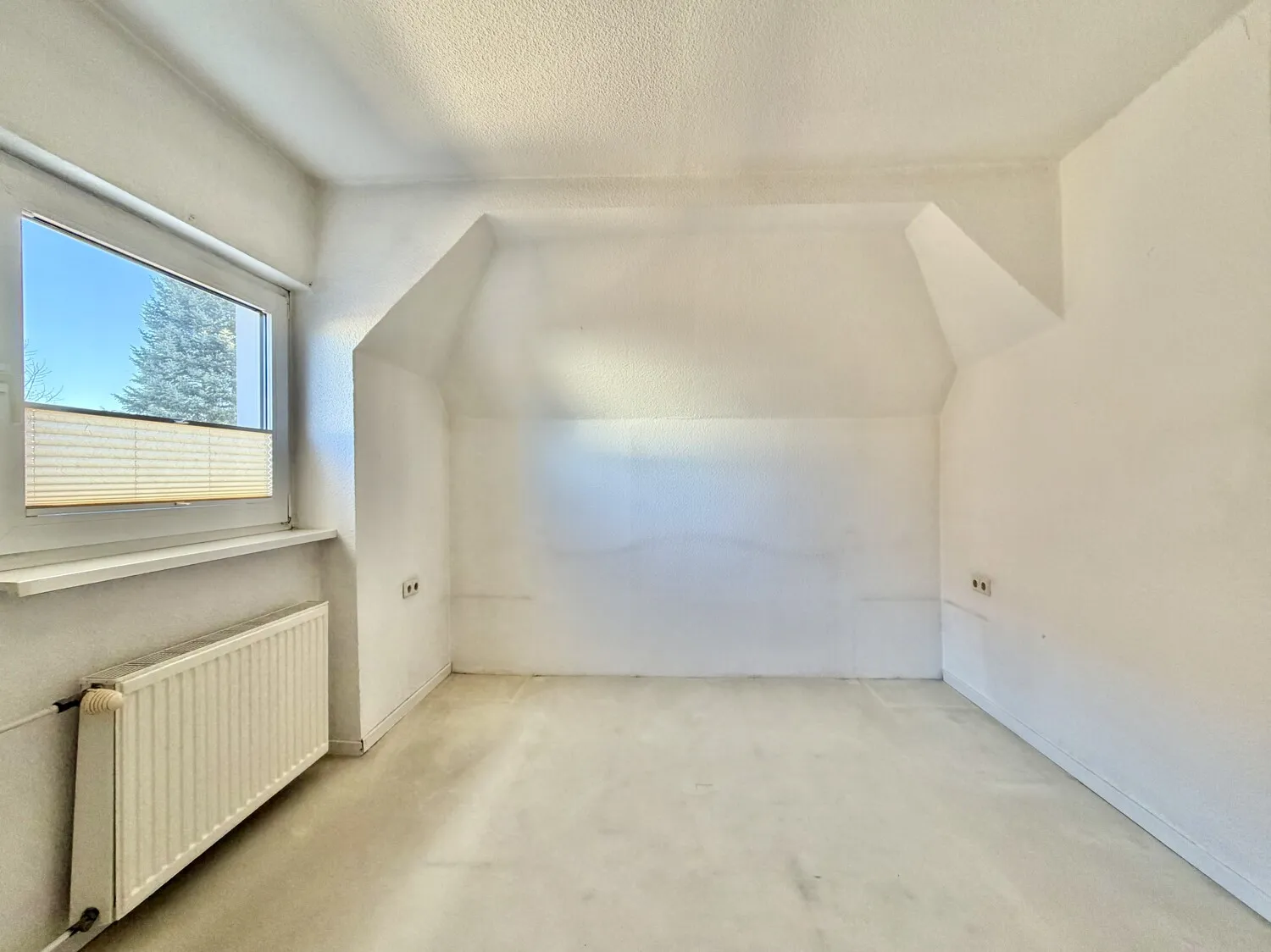 Schlafzimmer DG