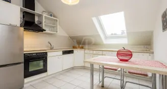 von_poll_real_estate_property_25068056_image_8