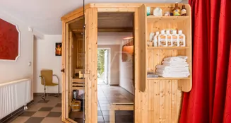 von_poll_real_estate_property_25068056_image_11