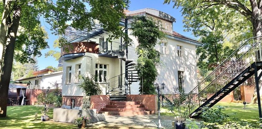 von Poll Immobilien GmbH