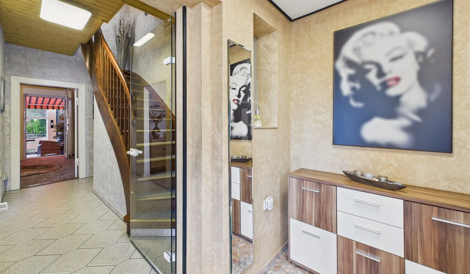 Hauseingangsbereich / Windfang