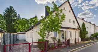 von_poll_real_estate_property_25068041_image_0