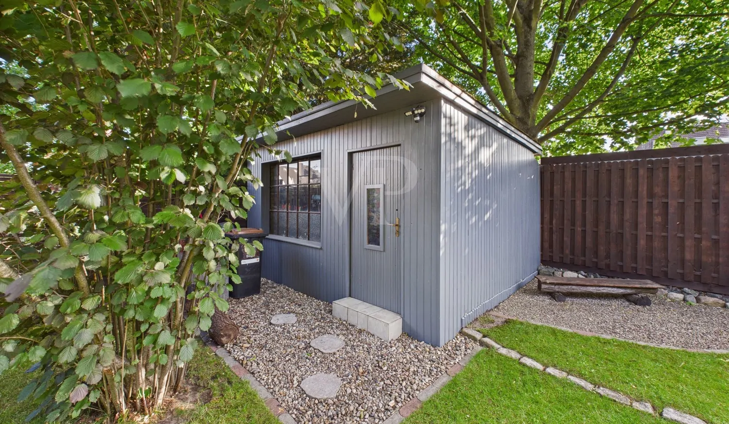 Garten-/ und Gerätehaus