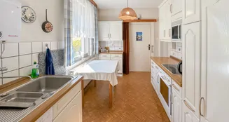 von_poll_real_estate_property_25068022_image_6