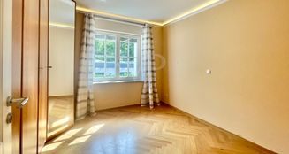 von_poll_real_estate_property_24068026WEIII/6_image_3