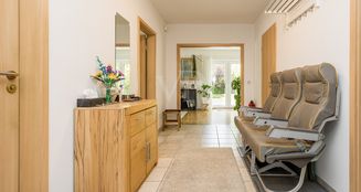 von_poll_real_estate_property_25068002_image_8