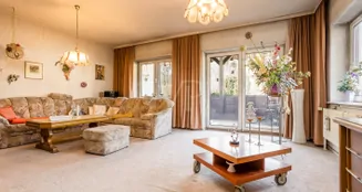 von_poll_real_estate_property_25068017_image_2