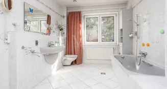 von_poll_real_estate_property_25068017_image_4