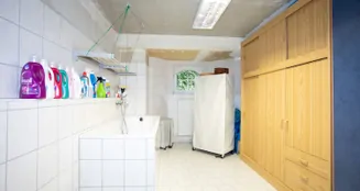 von_poll_real_estate_property_25068029_image_11