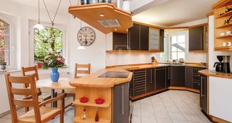 von_poll_real_estate_property_25068029_image_4