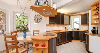 von_poll_real_estate_property_25068029_image_4