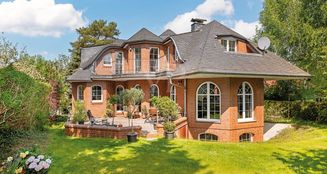von_poll_real_estate_property_25068029_image_0