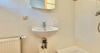 von_poll_real_estate_property_25068031_image_4