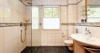 von_poll_real_estate_property_25068025_image_4