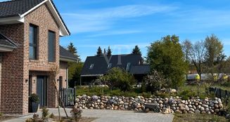 von_poll_real_estate_property_25095013_image_0