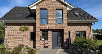 von_poll_real_estate_property_25095013_image_0