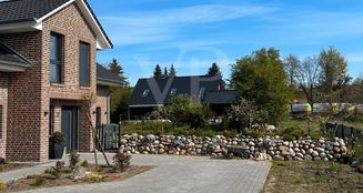 von_poll_real_estate_property_25095013_image_2