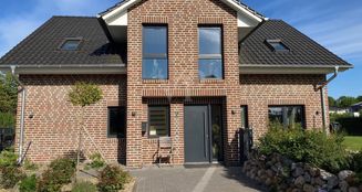 von_poll_real_estate_property_25095013_image_2