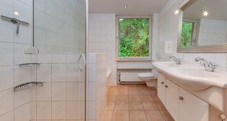 von_poll_real_estate_property_25095015_image_5