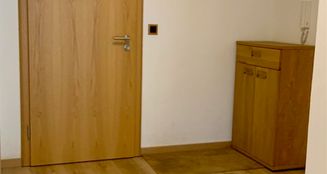 von_poll_real_estate_property_25095016_image_2