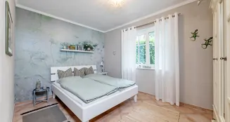 von_poll_real_estate_property_25095026_image_14