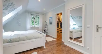 von_poll_real_estate_property_25095026_image_16