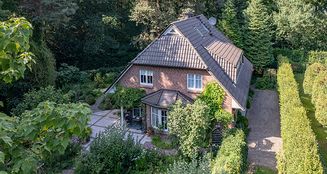 von_poll_real_estate_property_25095026_image_1