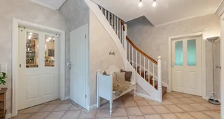 von_poll_real_estate_property_25095026_image_15