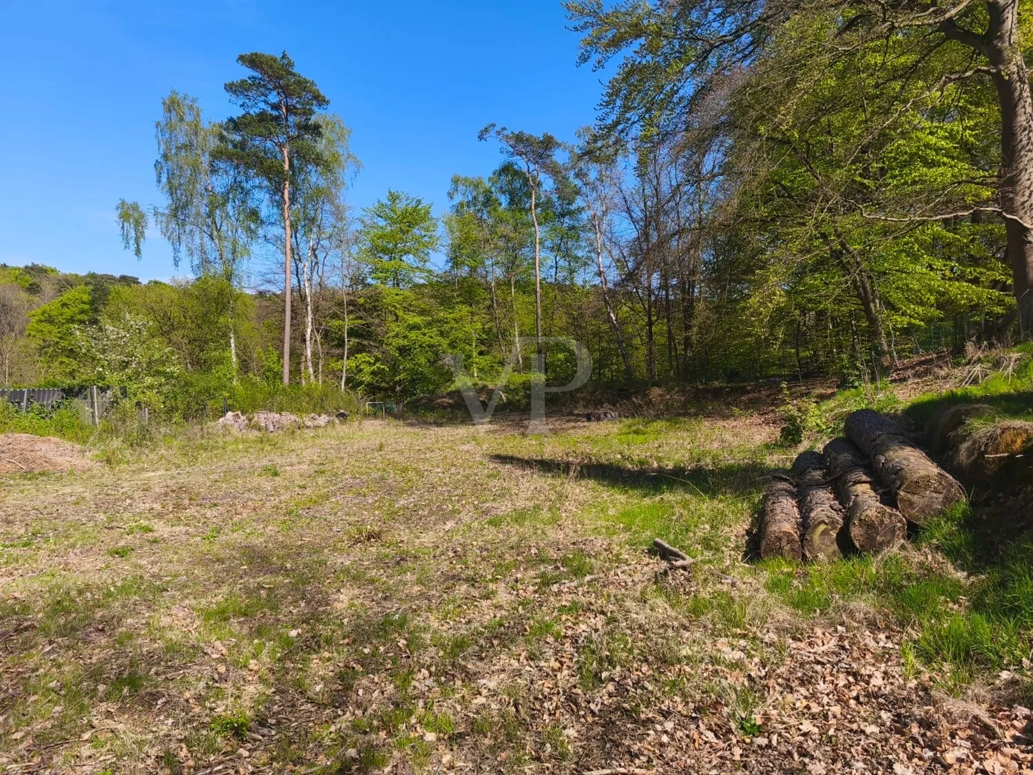 Attractive building plot in a sought-after residential area