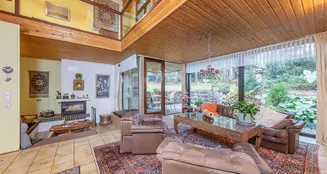 von_poll_real_estate_property_25095038_image_8